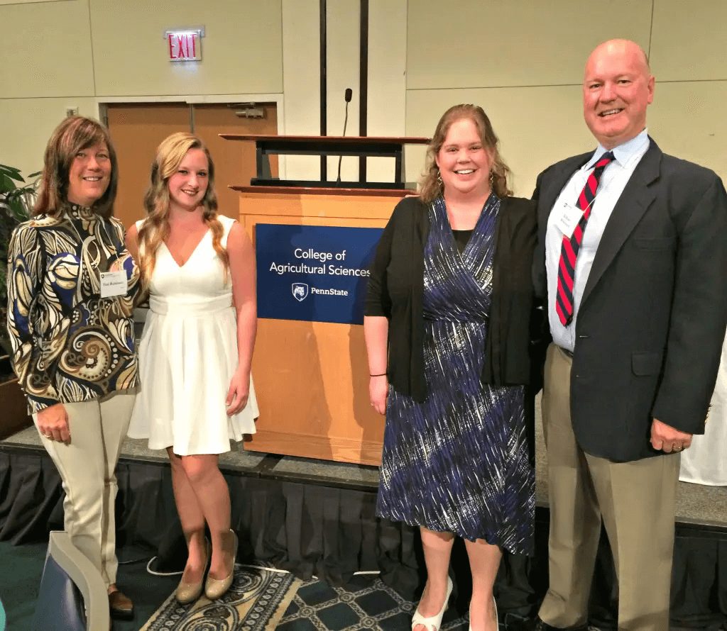 college scholars receiving agriculture scholarship